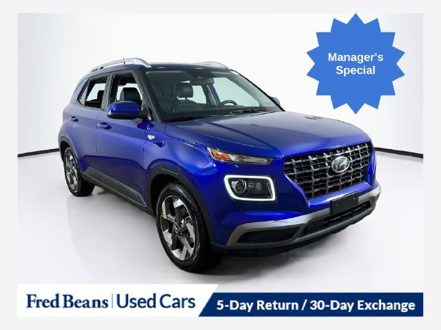 Used 2024 Hyundai Venue Limited FWD image 1
