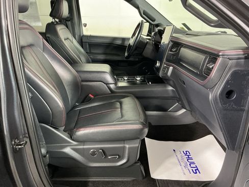 Used 2022 Ford Expedition Max Limited AWD/4WD image 19