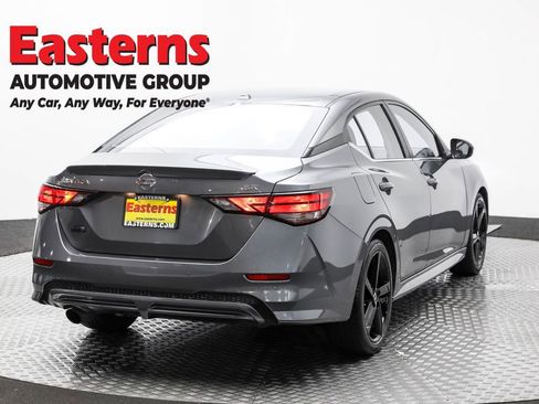 Used 2023 Nissan Sentra SR w/ Trunk Package image 5