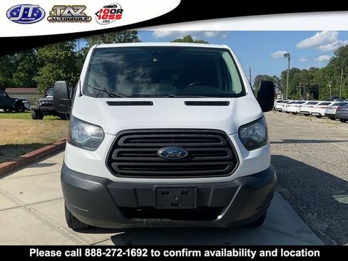 Used 2017 Ford Transit 150 XL image 2