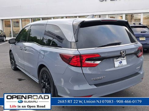 Used 2023 Honda Odyssey Sport image 9