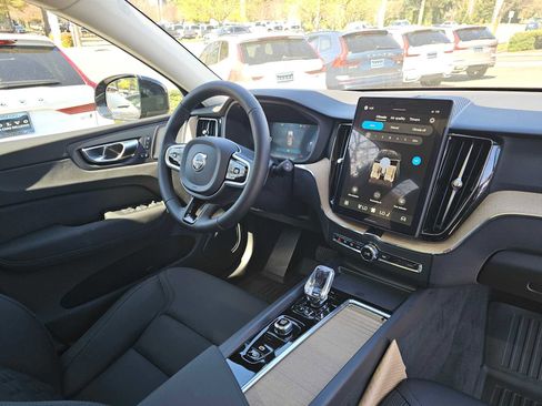 New 2026 Volvo XC60 B5 Plus w/ Protection Package Premier AWD/4WD image 10