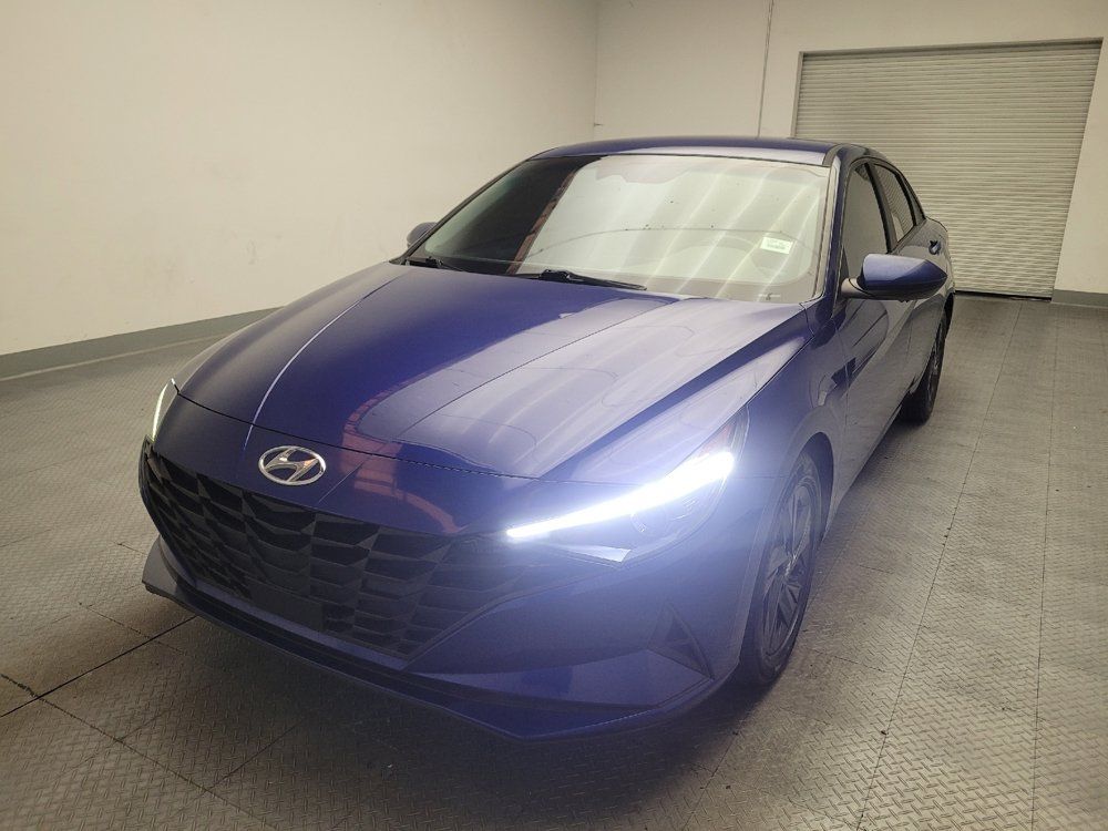 Used 2022 Hyundai Elantra SEL w/ Convenience Package FWD image 15