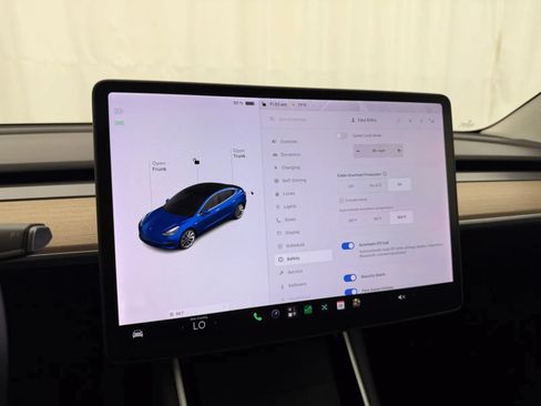 Used 2020 Tesla Model 3 Long Range AWD/4WD image 25