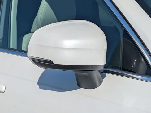 New 2026 Volvo XC90 B6 Ultra w/ Protection Package AWD/4WD image 13