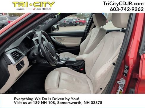 Used 2018 BMW 330i xDrive Sedan image 12