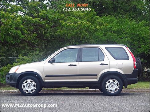 Used 2006 Honda CR-V LX image 2