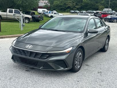 Used 2024 Hyundai Elantra SEL