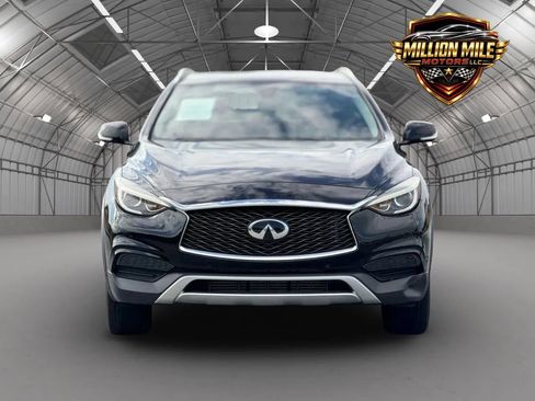 Used 2019 INFINITI QX30 AWD w/ Navigation Package image 5