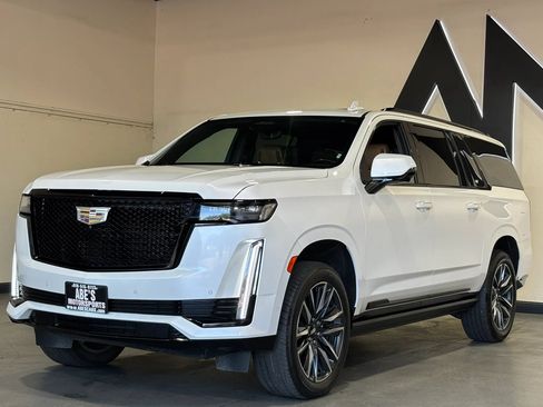 Used 2021 Cadillac Escalade ESV Sport w/ Driver Assist Tech Package AWD/4WD image 1