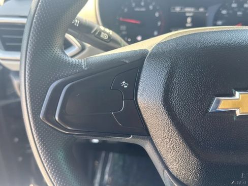 Used 2021 Chevrolet TrailBlazer LS AWD/4WD image 25