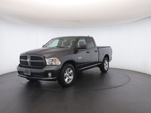 Used 2019 RAM 1500 Express w/ Express Value Package image 37