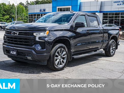 Used 2023 Chevrolet Silverado 1500 RST w/ Protection Package AWD/4WD image 5