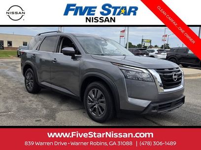 Used 2024 Nissan Pathfinder SV