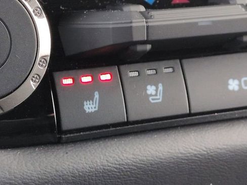 New 2026 Toyota Tundra Platinum image 22