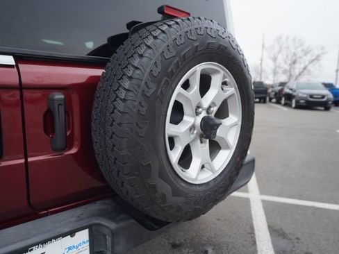 Used 2021 Jeep Wrangler Unlimited Islander image 43