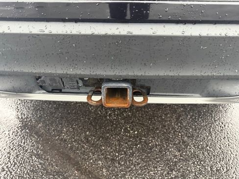 Used 2021 Ford Explorer King Ranch w/ Premium Technology Package image 10