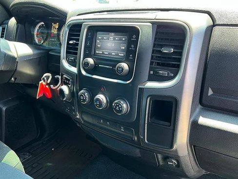 Used 2022 RAM 1500 Classic Warlock AWD/4WD image 18