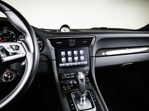Certified 2019 Porsche 911 Turbo S AWD/4WD image 21