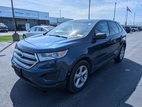 Used 2017 Ford Edge SE AWD/4WD image 4