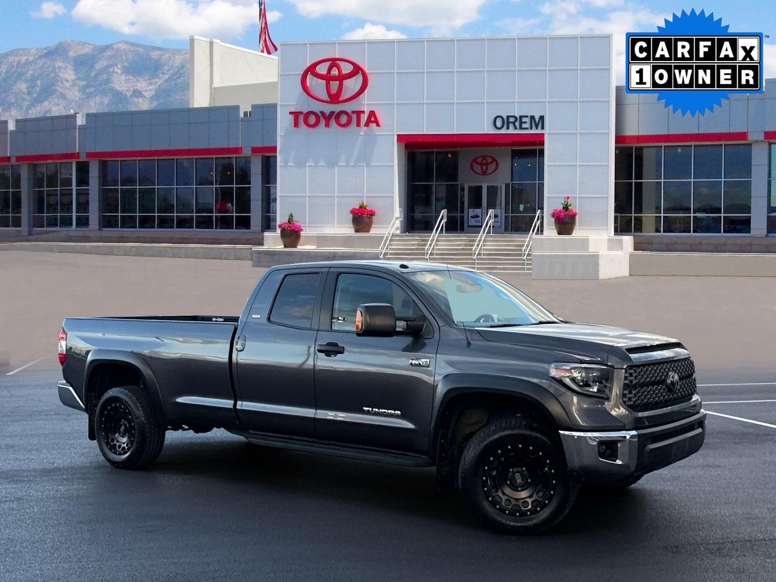 Used 2019 Toyota Tundra SR5 w/ SR5 Upgrade Package AWD/4WD image 1