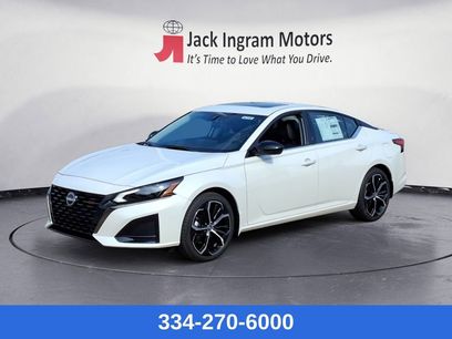 New 2025 Nissan Altima 2.5 SR w/ SR Premium Package