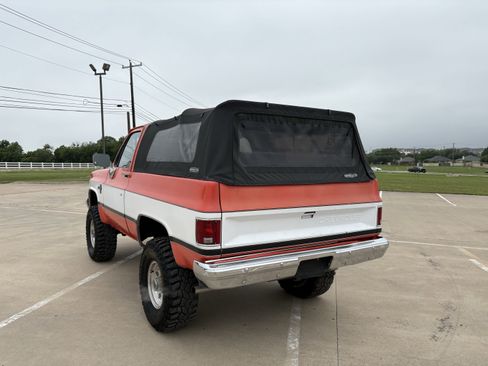 Used 1987 Chevrolet Blazer 4WD image 3