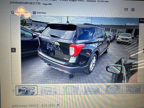 Used 2023 Ford Explorer XLT w/ Equipment Group 202A AWD/4WD image 7