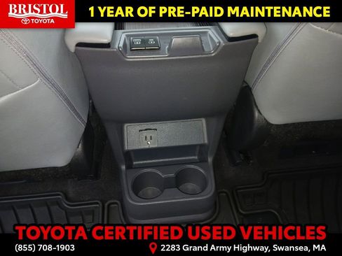 Certified 2023 Toyota Sienna XLE image 17