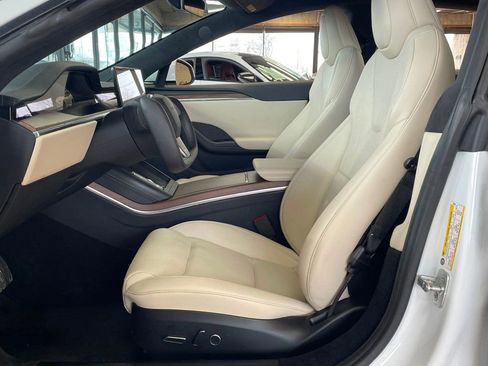 Used 2021 Tesla Model S Long Range image 11