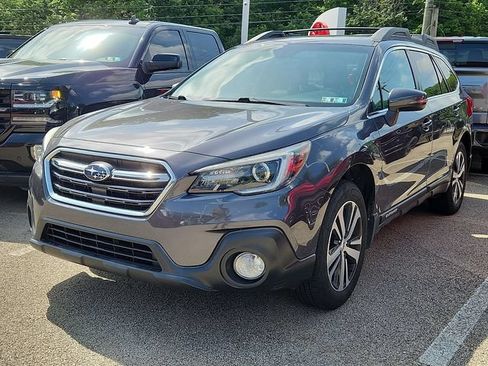 Used 2018 Subaru Outback 2.5i Limited AWD/4WD image 3