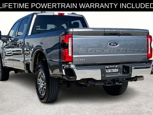 Used 2024 Ford F250 Lariat AWD/4WD image 16