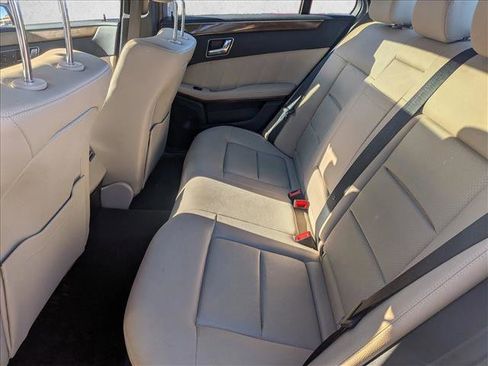 Used 2010 Mercedes-Benz E 350 E 350 Luxury image 16