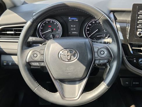 Used 2024 Toyota Camry SE FWD image 15