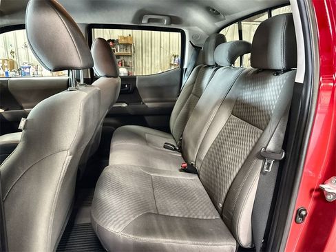 Used 2021 Toyota Tacoma SR5 image 24