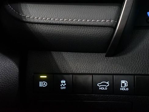 Certified 2024 Toyota Camry SE image 24