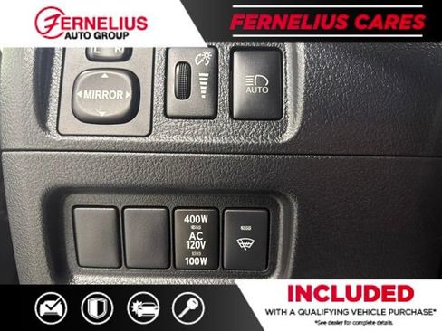 Used 2022 Toyota 4Runner SR5 Premium w/ Moonroof Package AWD/4WD image 35
