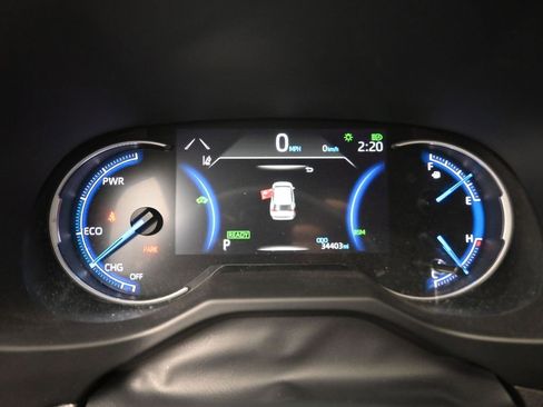 Used 2024 Toyota RAV4 SE image 7