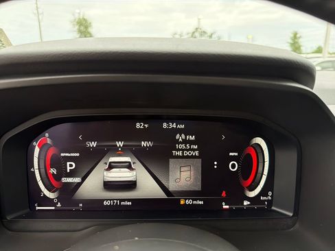 Used 2024 Nissan Rogue Platinum w/ Platinum Premium Package FWD image 33