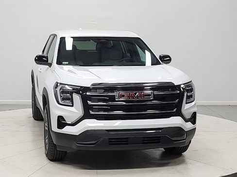 New 2026 GMC Terrain Elevation FWD image 2