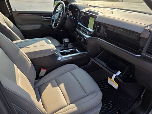 New 2026 Chevrolet Silverado 1500 RST AWD/4WD image 43