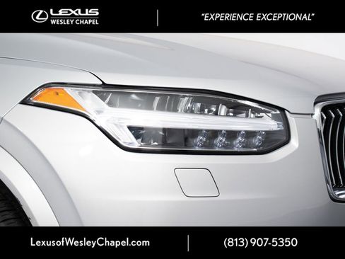 Used 2023 Volvo XC90 B5 Core w/ Protection Package Premier AWD/4WD image 3