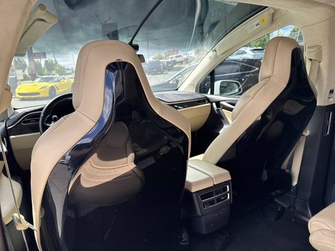 Used 2016 Tesla Model X Performance AWD/4WD image 27