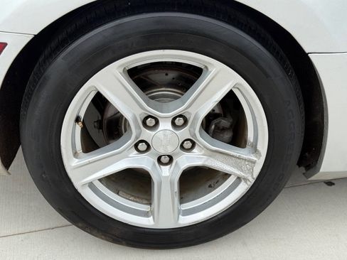 Used 2019 Chevrolet Camaro LT RWD image 14
