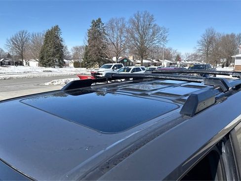 Used 2024 Toyota Land Cruiser image 12