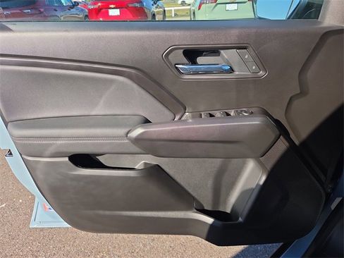 New 2026 Chevrolet Colorado LT image 17