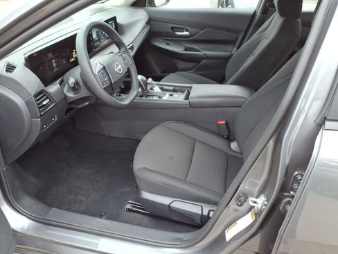 Certified 2026 Nissan Sentra S w/ Floor Mat Package FWD image 15