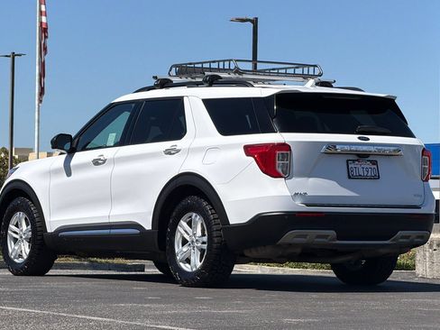 Used 2020 Ford Explorer XLT w/ Equipment Group 202A RWD image 6