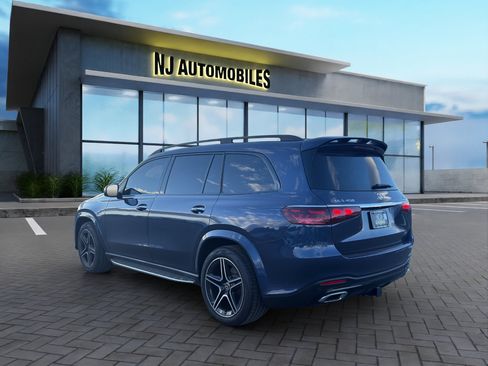 Used 2024 Mercedes-Benz GLS 450 4MATIC image 5