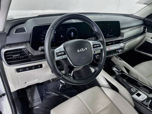 Certified 2024 Kia Telluride SX FWD image 9